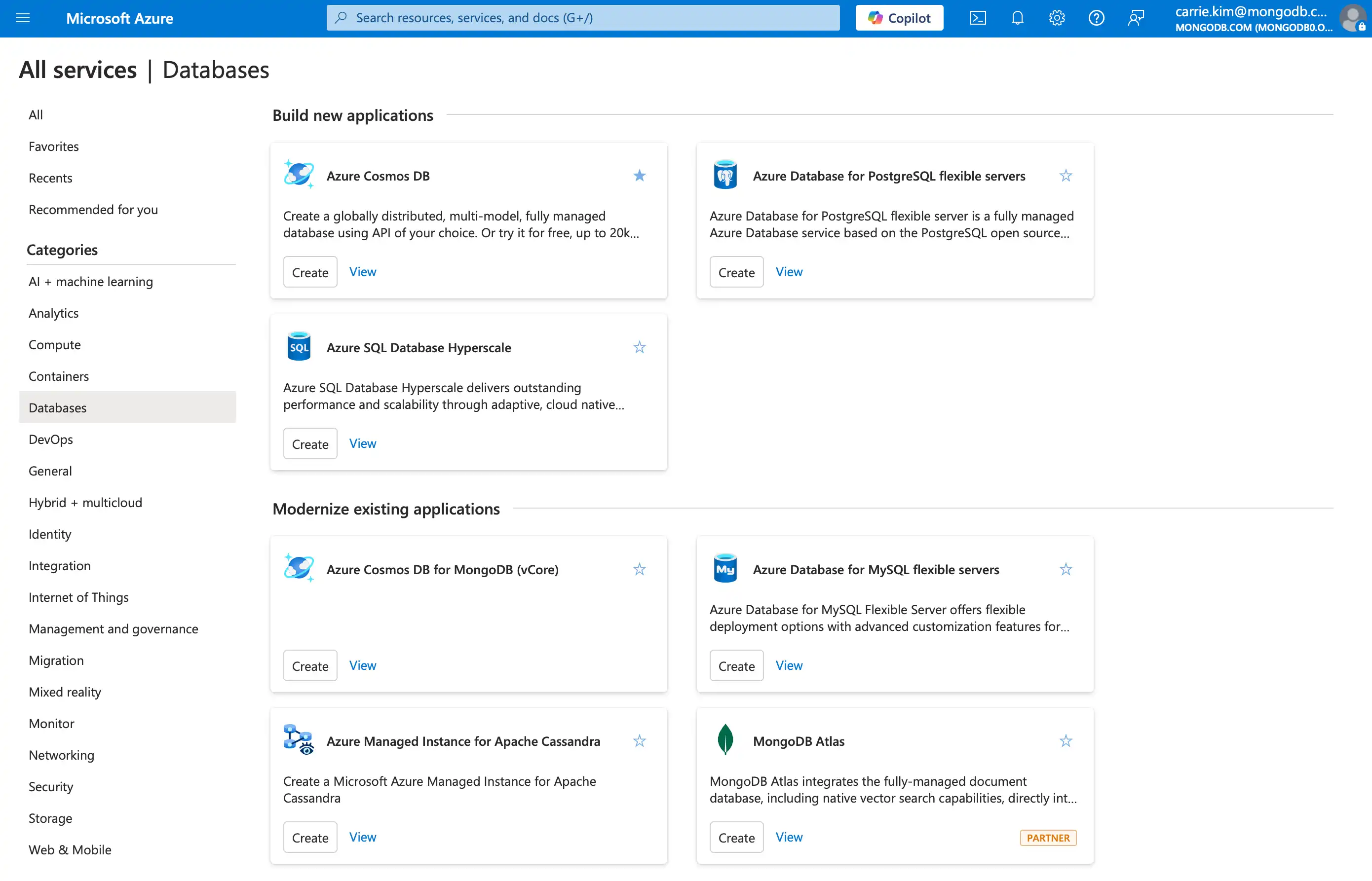 用于导航MongoDB Atlas 的Azure数据库页面